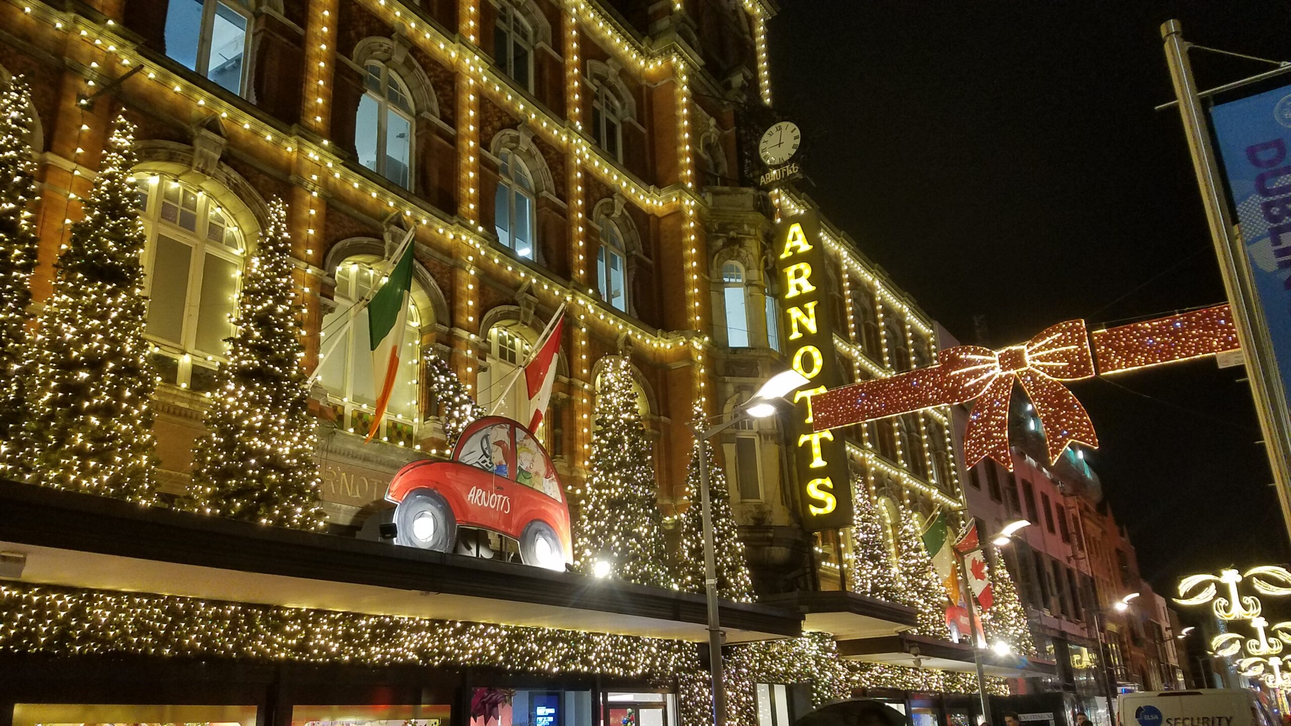 Experience Dublin at Christmas Time